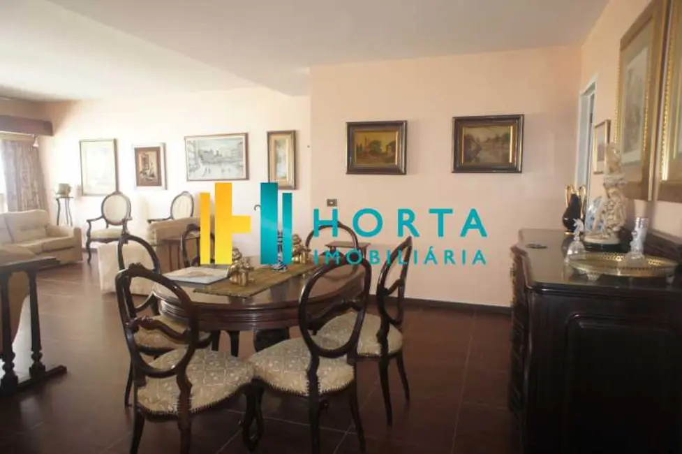 Foto 2 de Apartamento com 3 quartos à venda, 200m2 em Rio De Janeiro - RJ