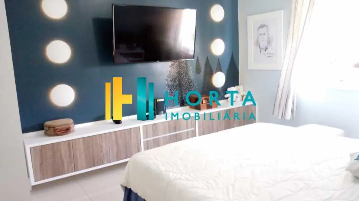 Foto 3 de Apartamento com 3 quartos à venda, 118m2 em Rio De Janeiro - RJ