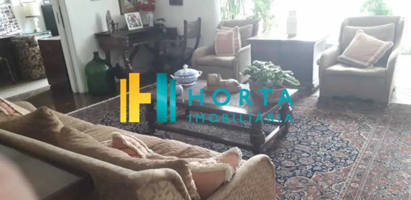 Foto 9 de Apartamento com 3 quartos à venda, 250m2 em Rio De Janeiro - RJ