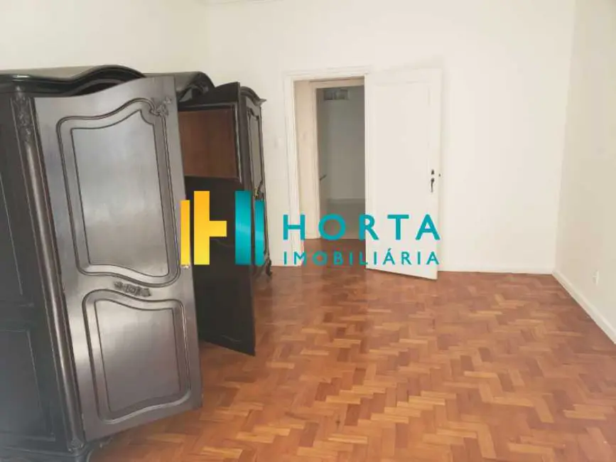 Foto 4 de Apartamento com 3 quartos à venda, 140m2 em Rio De Janeiro - RJ