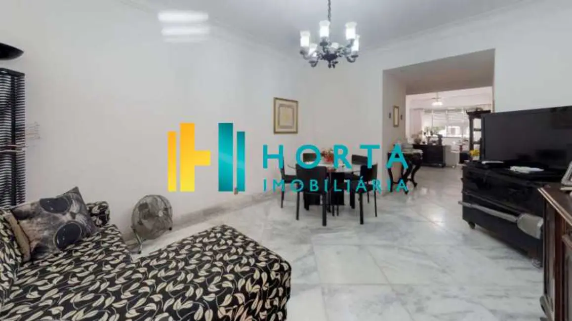 Apartamento com 3 quartos à venda, 156m2 em Rio De Janeiro - RJ - imagem 4 Foto 4 de Apartamento com 3 quartos à venda, 156m2 em Rio De Janeiro - RJ