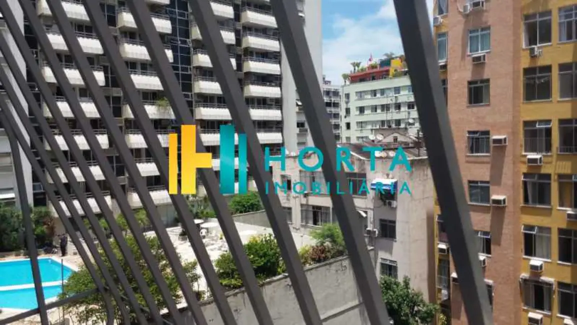 Apartamento com 3 quartos à venda, 140m2 em Rio De Janeiro - RJ - imagem 4 Foto 4 de Apartamento com 3 quartos à venda, 140m2 em Rio De Janeiro - RJ