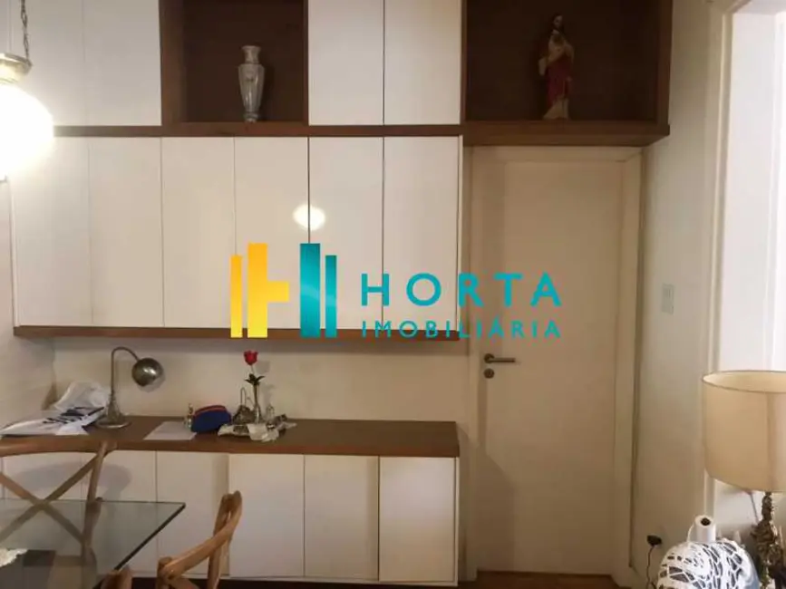 Foto 4 de Apartamento com 3 quartos à venda, 130m2 em Rio De Janeiro - RJ