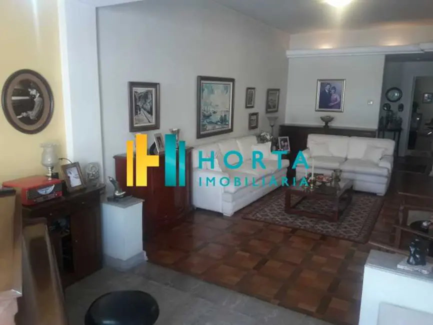 Foto 3 de Apartamento com 3 quartos à venda, 220m2 em Rio De Janeiro - RJ