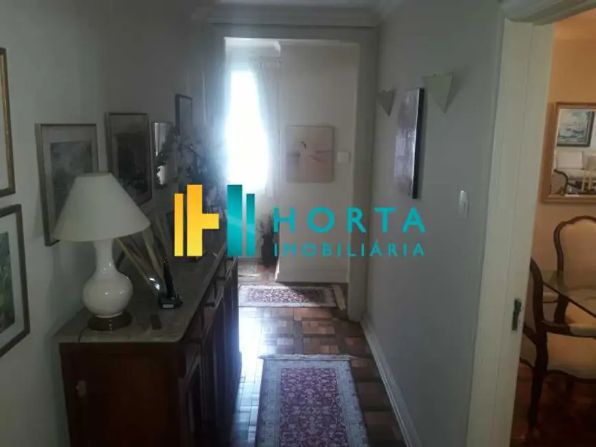 Foto 8 de Apartamento com 3 quartos à venda, 220m2 em Rio De Janeiro - RJ