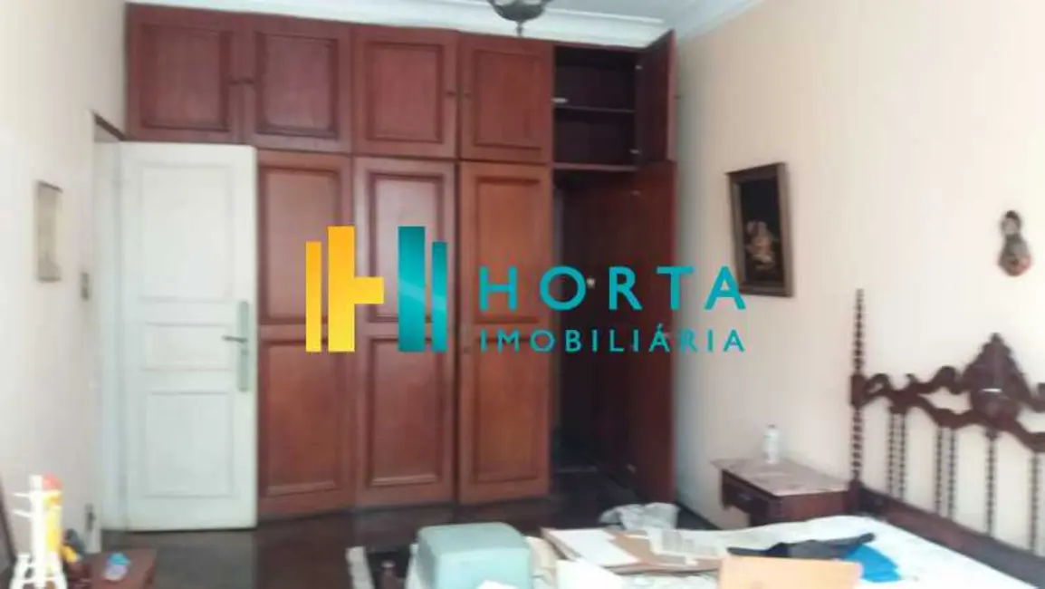 Apartamento com 3 quartos à venda, 250m2 em Rio De Janeiro - RJ - imagem 8 Foto 8 de Apartamento com 3 quartos à venda, 250m2 em Rio De Janeiro - RJ