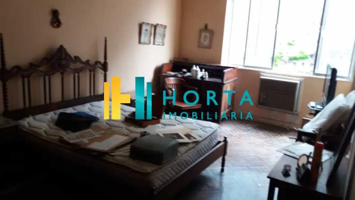 Apartamento com 3 quartos à venda, 250m2 em Rio De Janeiro - RJ - imagem 7 Foto 7 de Apartamento com 3 quartos à venda, 250m2 em Rio De Janeiro - RJ