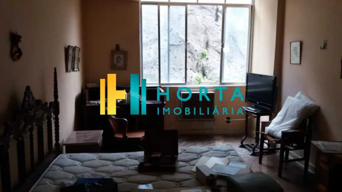 Apartamento com 3 quartos à venda, 250m2 em Rio De Janeiro - RJ - imagem 6 Foto 6 de Apartamento com 3 quartos à venda, 250m2 em Rio De Janeiro - RJ