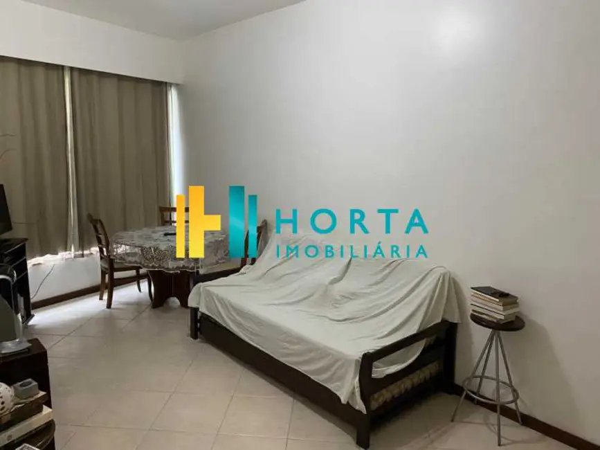 Foto 2 de Apartamento com 3 quartos à venda, 75m2 em Rio De Janeiro - RJ