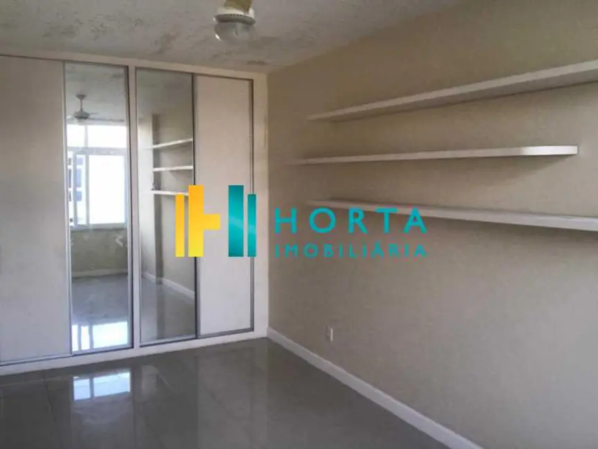 Foto 6 de Apartamento com 3 quartos à venda, 224m2 em Rio De Janeiro - RJ