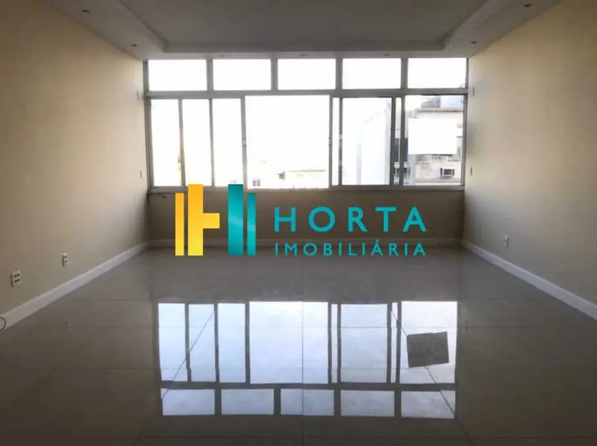 Foto 2 de Apartamento com 3 quartos à venda, 224m2 em Rio De Janeiro - RJ