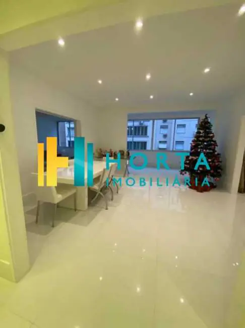 Apartamento com 3 quartos à venda, 240m2 em Rio De Janeiro - RJ - imagem 1 Foto 1 de Apartamento com 3 quartos à venda, 240m2 em Rio De Janeiro - RJ