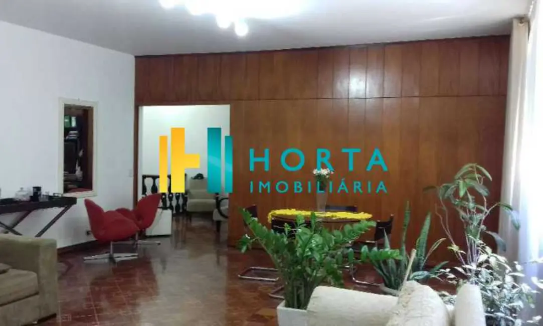Foto 2 de Apartamento com 4 quartos à venda, 230m2 em Rio De Janeiro - RJ