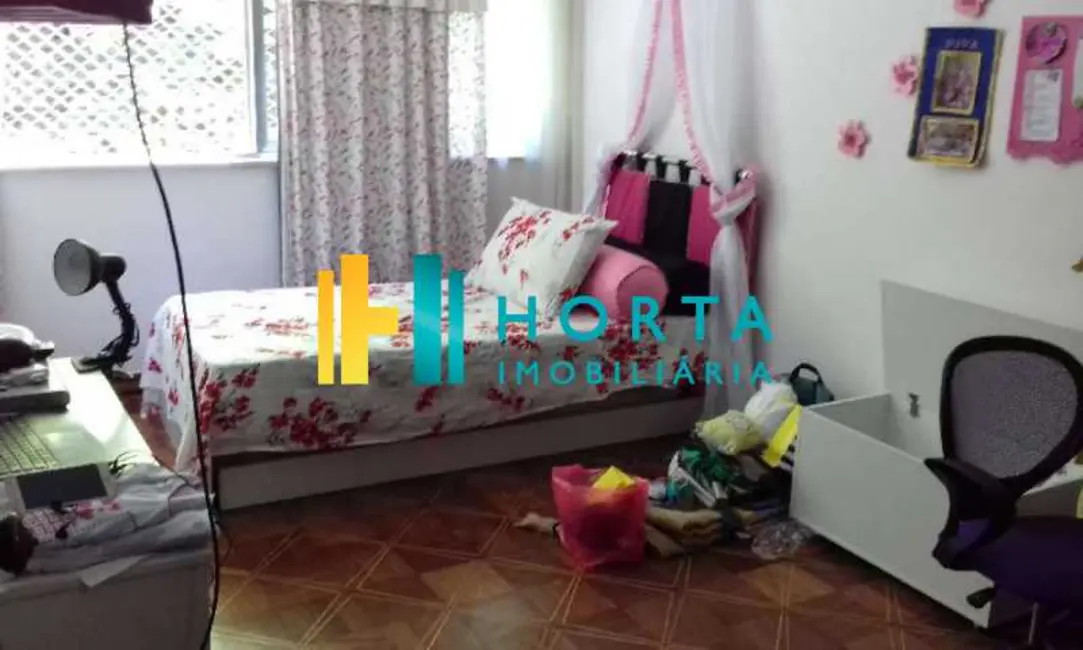 Foto 9 de Apartamento com 4 quartos à venda, 230m2 em Rio De Janeiro - RJ