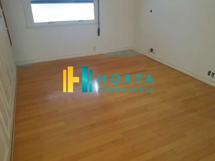 Foto 6 de Apartamento com 4 quartos à venda, 200m2 em Rio De Janeiro - RJ