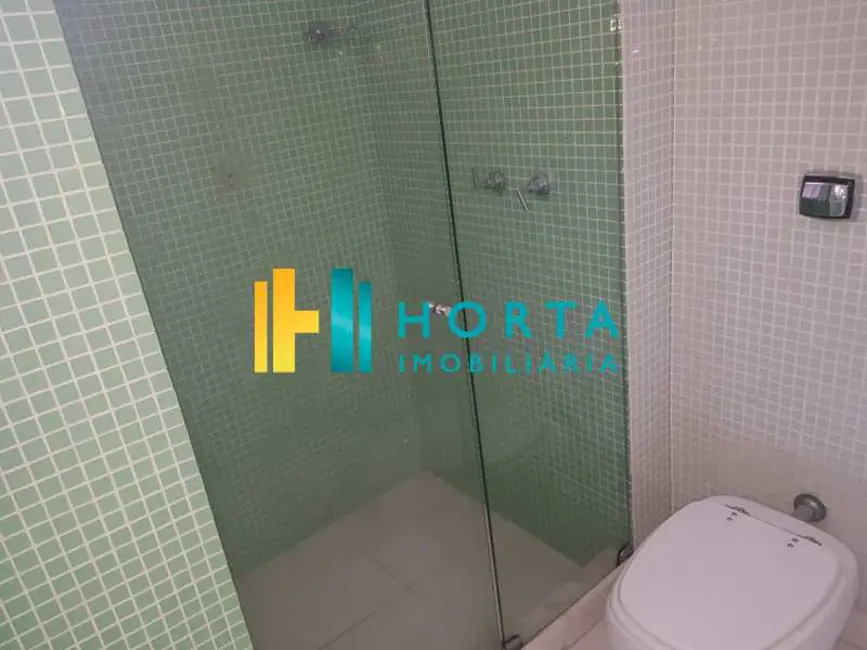 Foto 8 de Apartamento com 4 quartos à venda, 200m2 em Rio De Janeiro - RJ