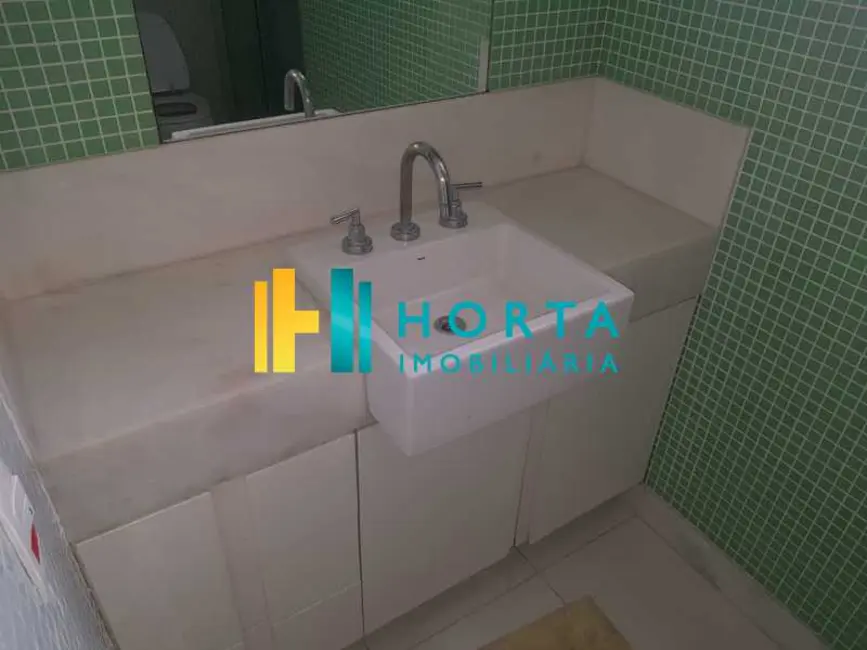 Foto 9 de Apartamento com 4 quartos à venda, 200m2 em Rio De Janeiro - RJ