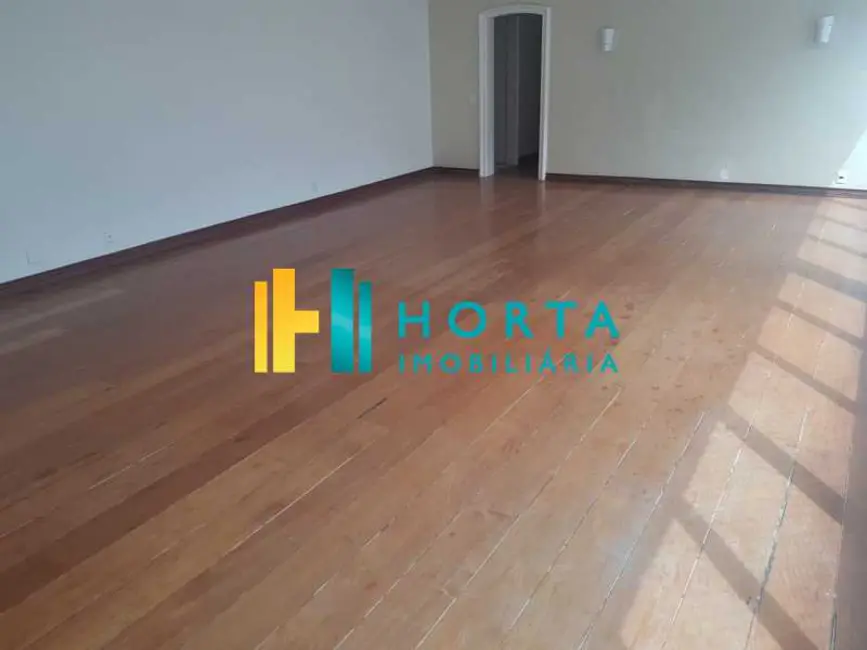 Foto 2 de Apartamento com 4 quartos à venda, 200m2 em Rio De Janeiro - RJ