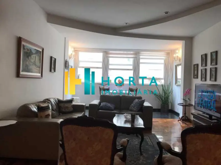 Apartamento com 4 quartos à venda, 180m2 em Rio De Janeiro - RJ - imagem 2 Foto 2 de Apartamento com 4 quartos à venda, 180m2 em Rio De Janeiro - RJ