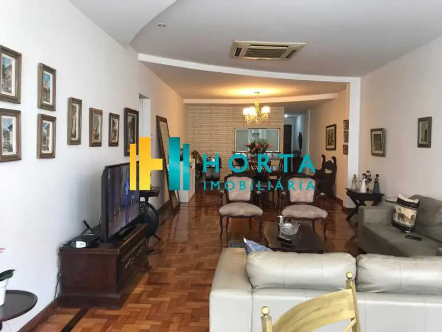 Apartamento com 4 quartos à venda, 180m2 em Rio De Janeiro - RJ - imagem 3 Foto 3 de Apartamento com 4 quartos à venda, 180m2 em Rio De Janeiro - RJ