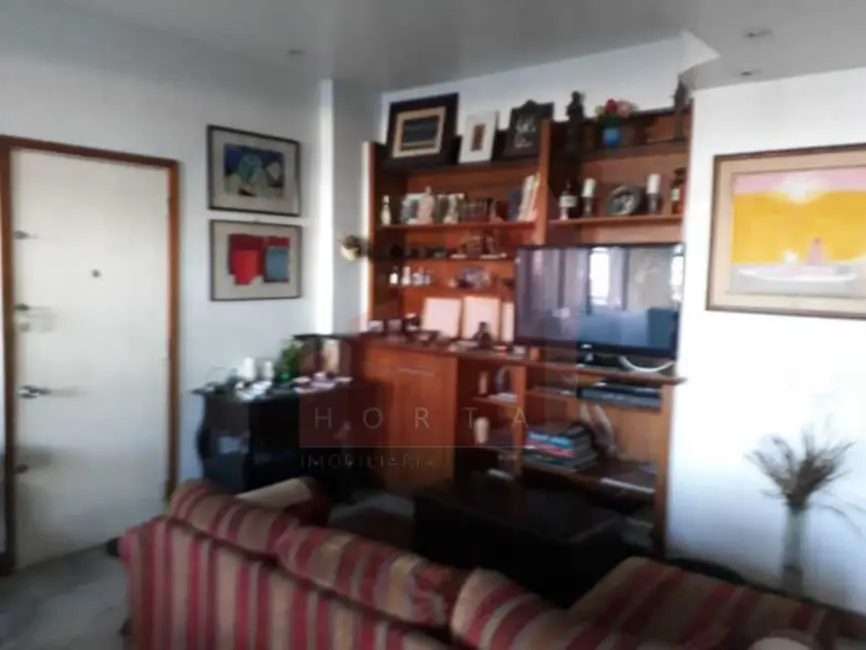 Foto 9 de Apartamento com 4 quartos à venda, 200m2 em Rio De Janeiro - RJ