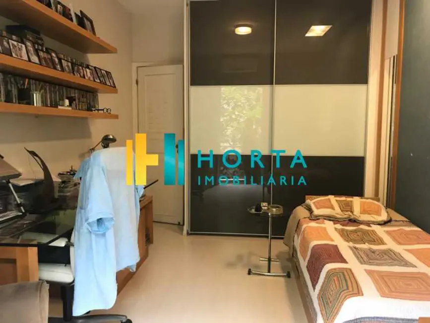 Foto 8 de Apartamento com 4 quartos à venda, 210m2 em Rio De Janeiro - RJ