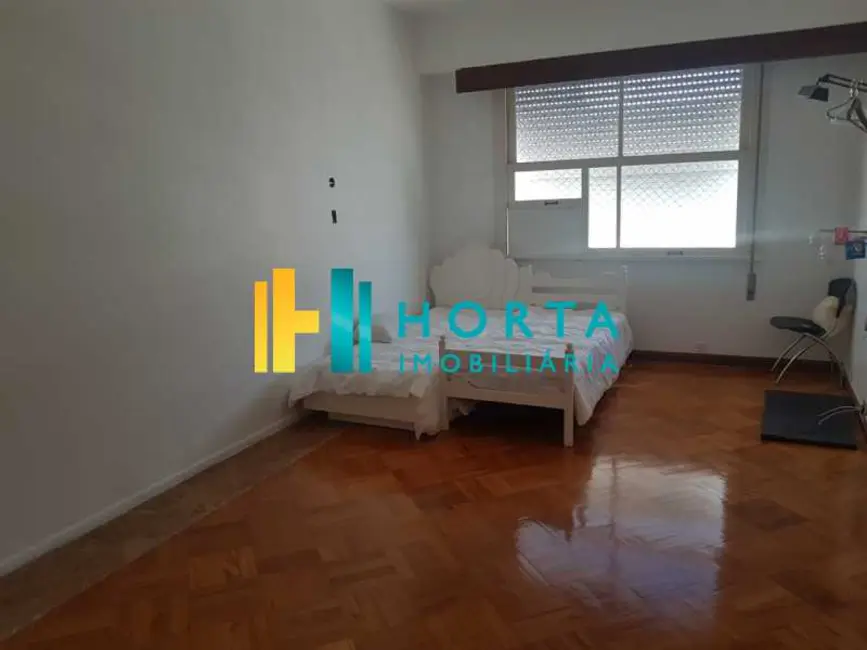 Foto 4 de Apartamento com 4 quartos à venda, 340m2 em Rio De Janeiro - RJ