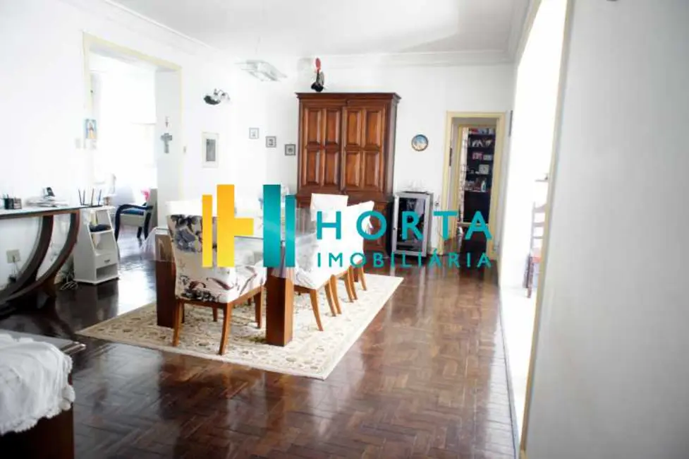 Foto 7 de Apartamento com 4 quartos à venda, 160m2 em Rio De Janeiro - RJ