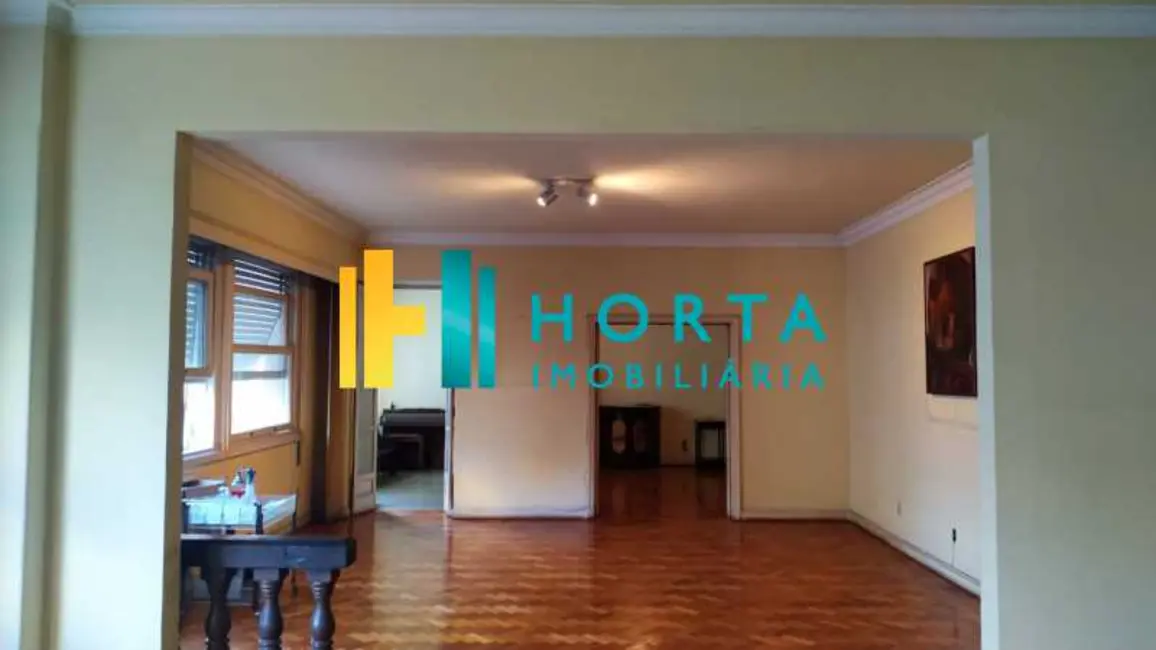 Foto 5 de Apartamento com 4 quartos à venda, 300m2 em Rio De Janeiro - RJ