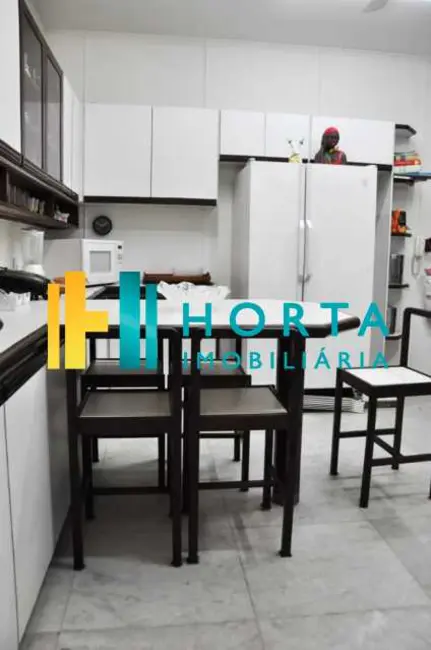 Foto 9 de Apartamento com 4 quartos à venda, 240m2 em Rio De Janeiro - RJ