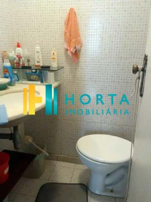 Apartamento com 4 quartos à venda, 244m2 em Rio De Janeiro - RJ - imagem 4 Foto 4 de Apartamento com 4 quartos à venda, 244m2 em Rio De Janeiro - RJ