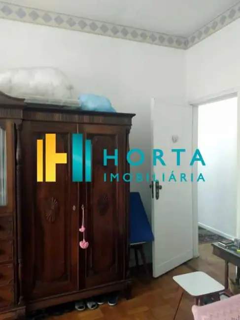 Apartamento com 4 quartos à venda, 244m2 em Rio De Janeiro - RJ - imagem 8 Foto 8 de Apartamento com 4 quartos à venda, 244m2 em Rio De Janeiro - RJ