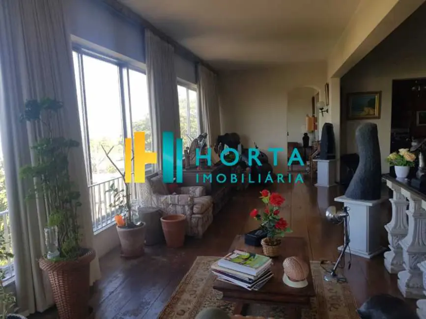 Foto 2 de Apartamento com 4 quartos à venda, 500m2 em Rio De Janeiro - RJ