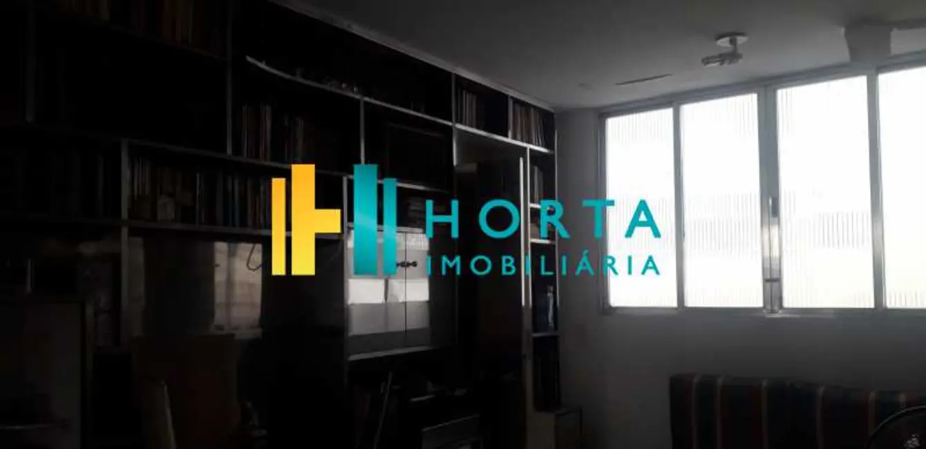 Apartamento com 4 quartos à venda, 140m2 em Rio De Janeiro - RJ - imagem 4 Foto 4 de Apartamento com 4 quartos à venda, 140m2 em Rio De Janeiro - RJ