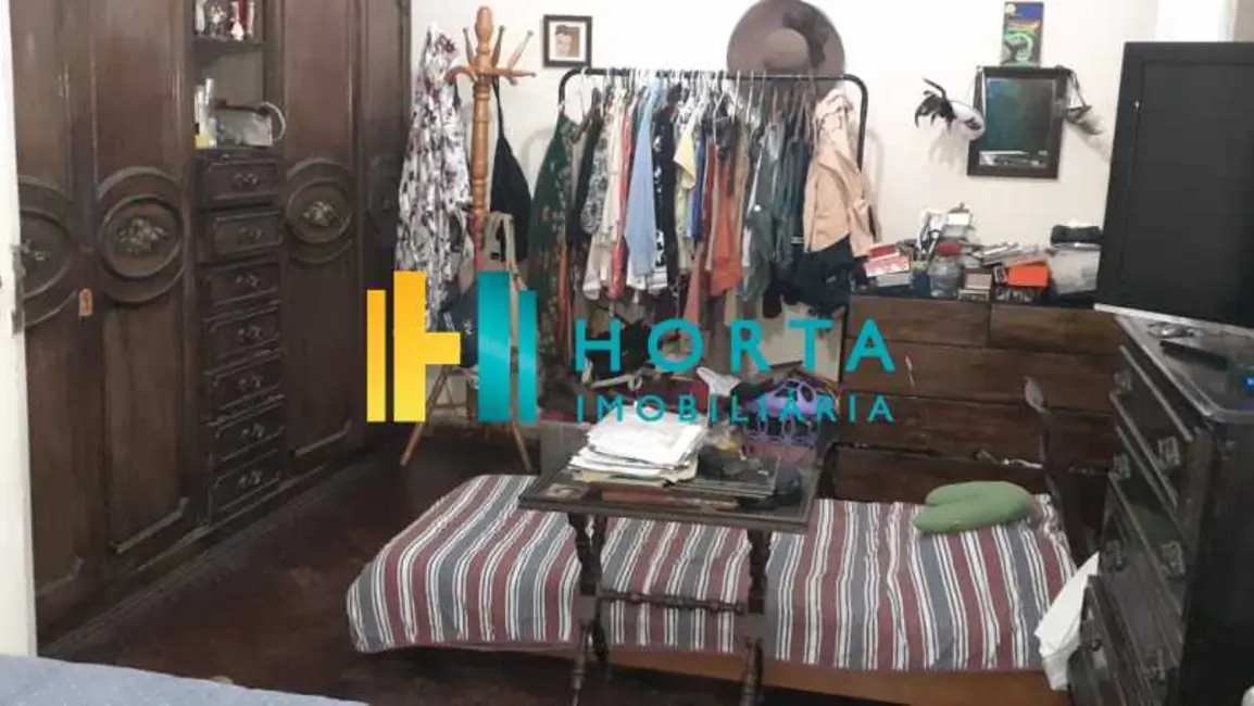 Foto 8 de Apartamento com 4 quartos à venda, 130m2 em Rio De Janeiro - RJ