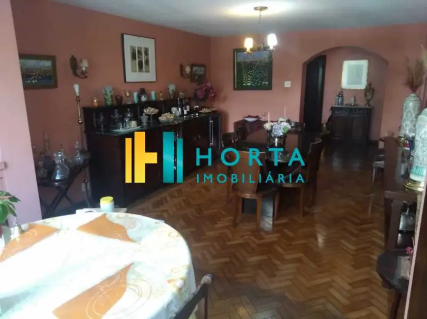 Foto 2 de Apartamento com 4 quartos à venda, 260m2 em Rio De Janeiro - RJ