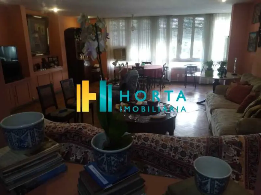 Foto 4 de Apartamento com 4 quartos à venda, 260m2 em Rio De Janeiro - RJ
