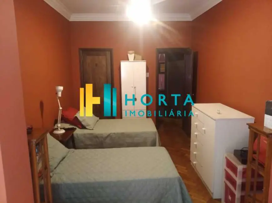 Foto 6 de Apartamento com 4 quartos à venda, 260m2 em Rio De Janeiro - RJ