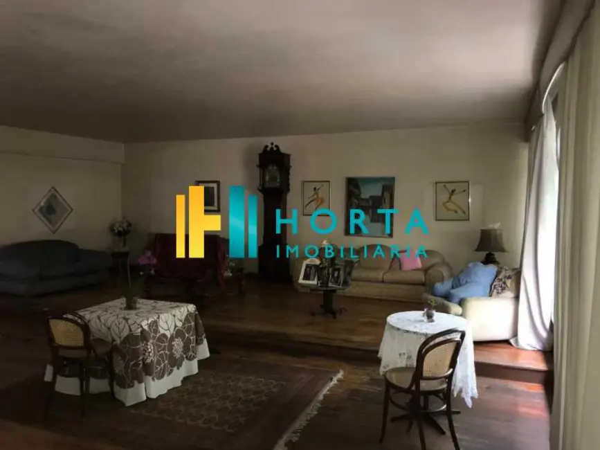 Apartamento com 4 quartos à venda, 260m2 em Rio De Janeiro - RJ - imagem 5 Foto 5 de Apartamento com 4 quartos à venda, 260m2 em Rio De Janeiro - RJ