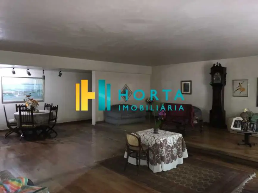 Apartamento com 4 quartos à venda, 260m2 em Rio De Janeiro - RJ - imagem 2 Foto 2 de Apartamento com 4 quartos à venda, 260m2 em Rio De Janeiro - RJ