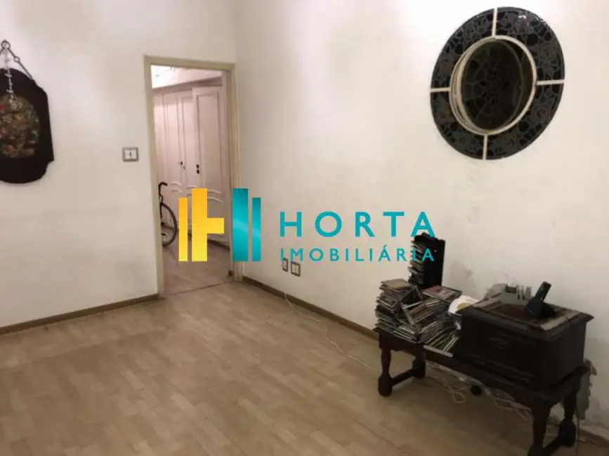 Apartamento com 4 quartos à venda, 260m2 em Rio De Janeiro - RJ - imagem 9 Foto 9 de Apartamento com 4 quartos à venda, 260m2 em Rio De Janeiro - RJ