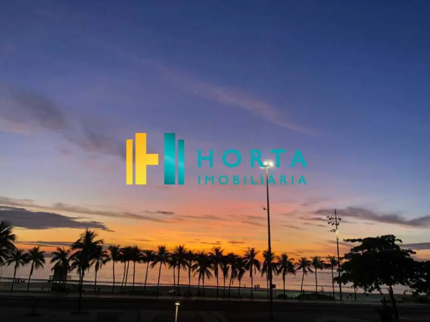 Foto 2 de Apartamento com 4 quartos à venda, 250m2 em Rio De Janeiro - RJ