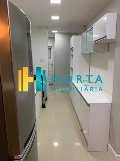 Apartamento com 4 quartos à venda, 120m2 em Rio De Janeiro - RJ - imagem 8 Foto 8 de Apartamento com 4 quartos à venda, 120m2 em Rio De Janeiro - RJ