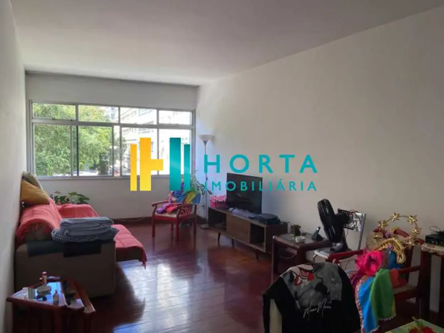 Apartamento com 4 quartos à venda, 185m2 em Rio De Janeiro - RJ - imagem 6 Foto 6 de Apartamento com 4 quartos à venda, 185m2 em Rio De Janeiro - RJ