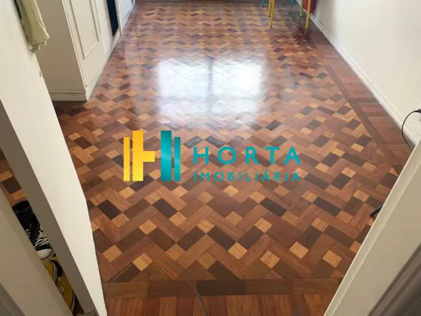 Foto 8 de Apartamento com 4 quartos à venda, 320m2 em Rio De Janeiro - RJ