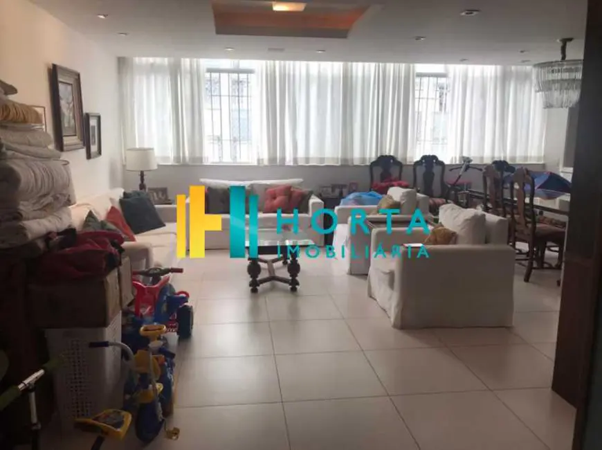 Foto 3 de Apartamento com 4 quartos à venda, 235m2 em Rio De Janeiro - RJ