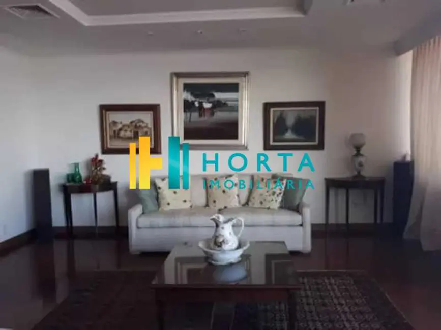Foto 3 de Apartamento com 5 quartos à venda, 300m2 em Rio De Janeiro - RJ