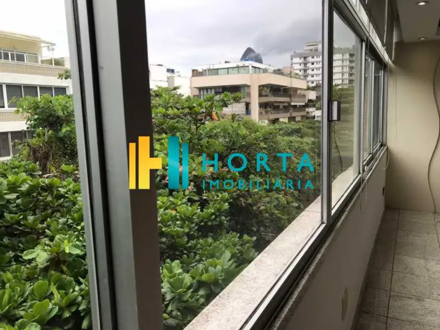 Foto 7 de Cobertura com 2 quartos à venda, 210m2 em Rio De Janeiro - RJ