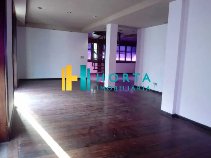 Cobertura com 3 quartos à venda, 220m2 em Rio De Janeiro - RJ - imagem 3 Foto 3 de Cobertura com 3 quartos à venda, 220m2 em Rio De Janeiro - RJ