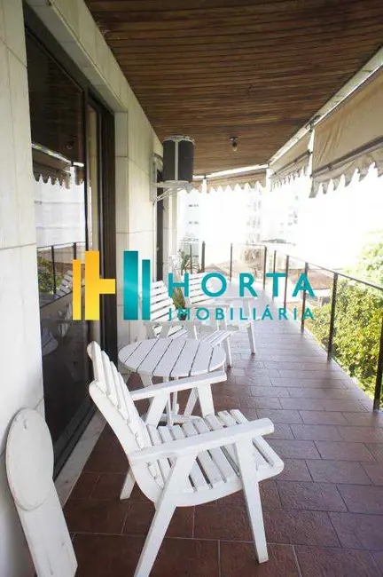 Foto 2 de Cobertura com 3 quartos à venda, 228m2 em Rio De Janeiro - RJ